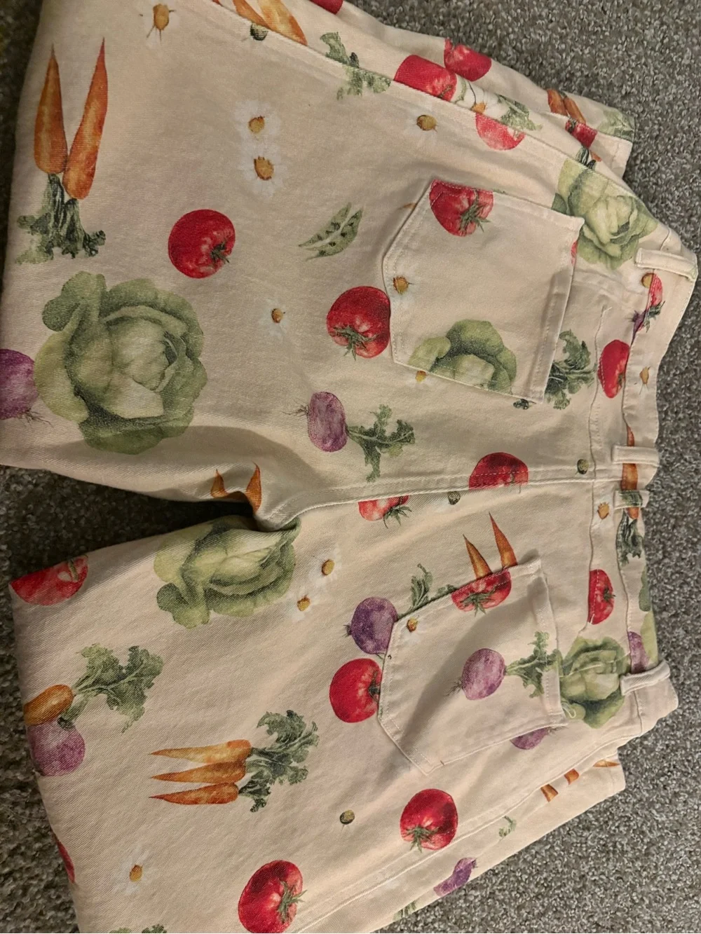 Cream Wide-Leg Jeans with Vegetable Print